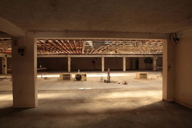 Réhabilitation d'une surface commerciale en 12 logements étudiants
